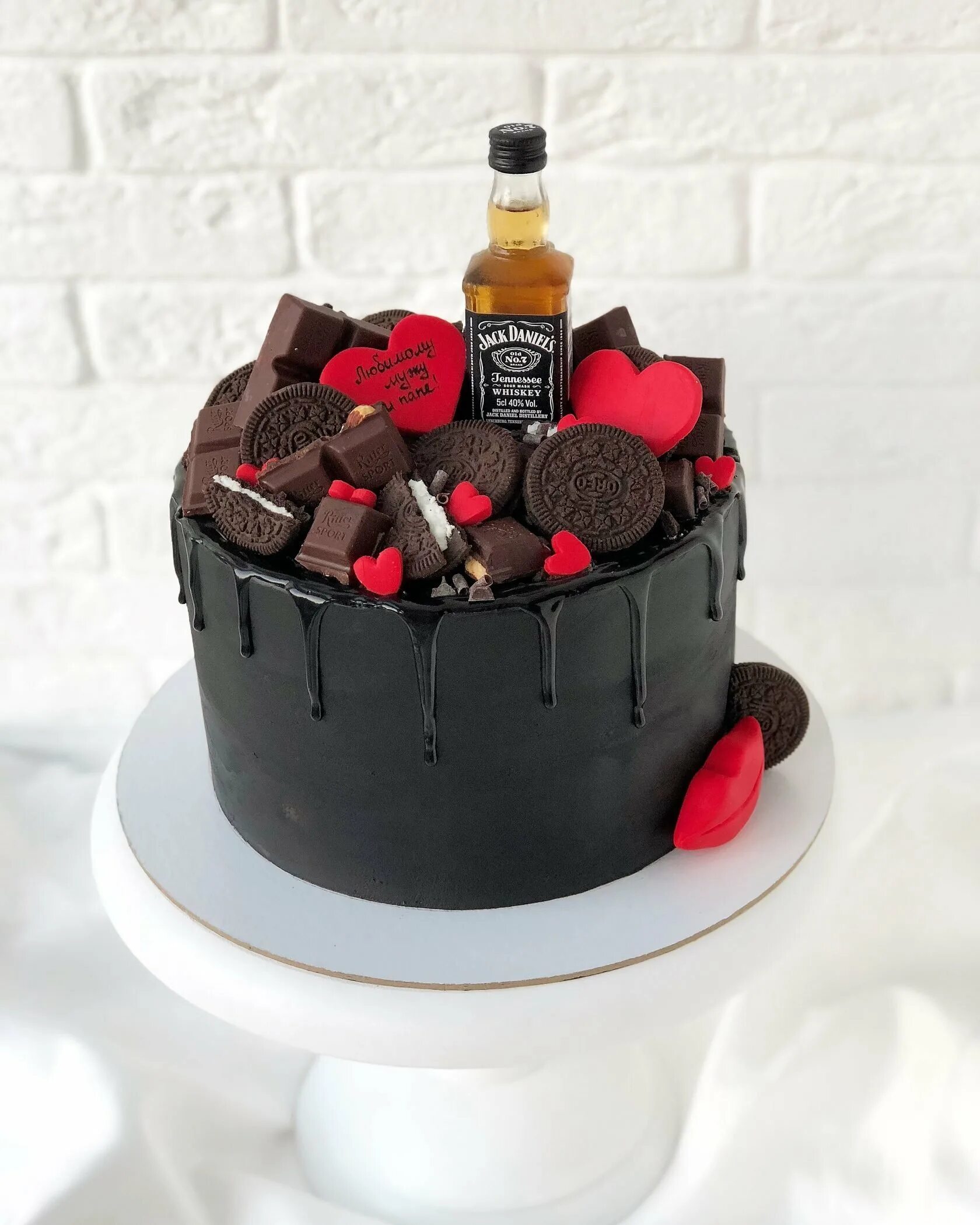 мужской торт. декор торта для мужчины. торт для мужчины на день рождения. креативный торт для мужчины. торт мужчине 36.