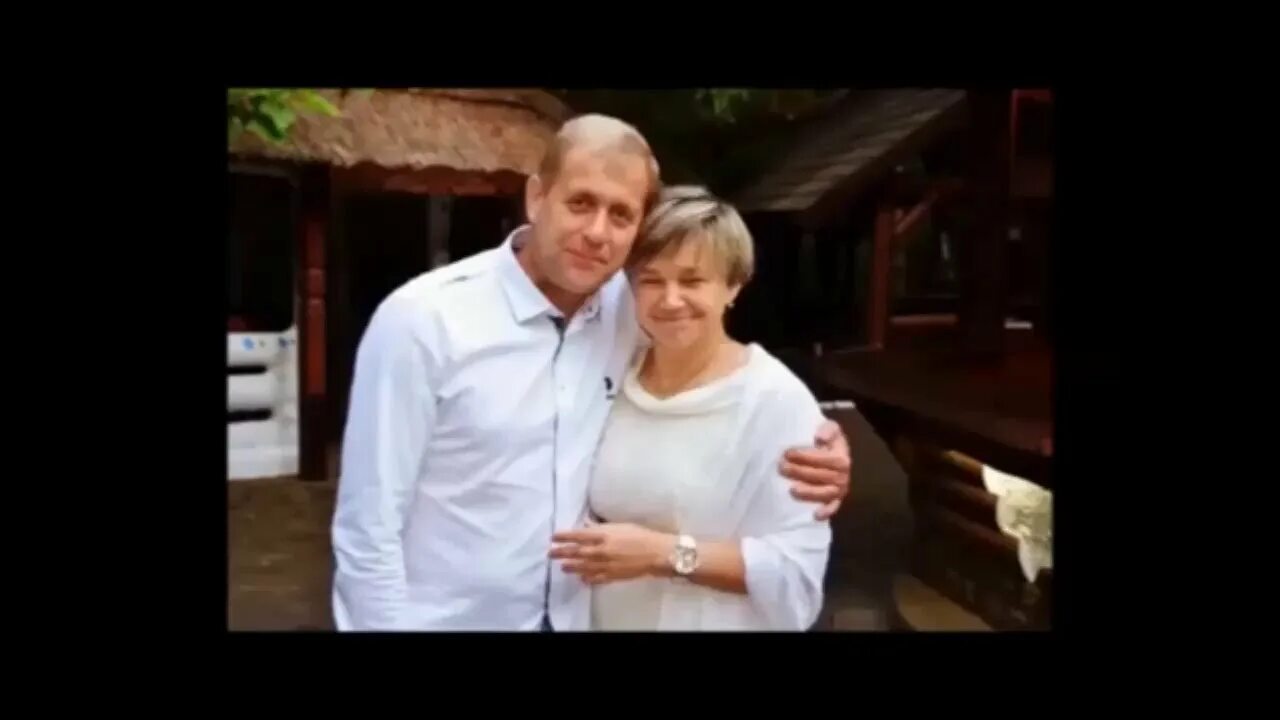 Мир с олегом зубковым и татьяной алексагиной. Парк тайган хотят закрыть. Семья зубковых его сыновья биография. Семья зубковых. Мир с олегом зубковым и татьяной алексагиной.