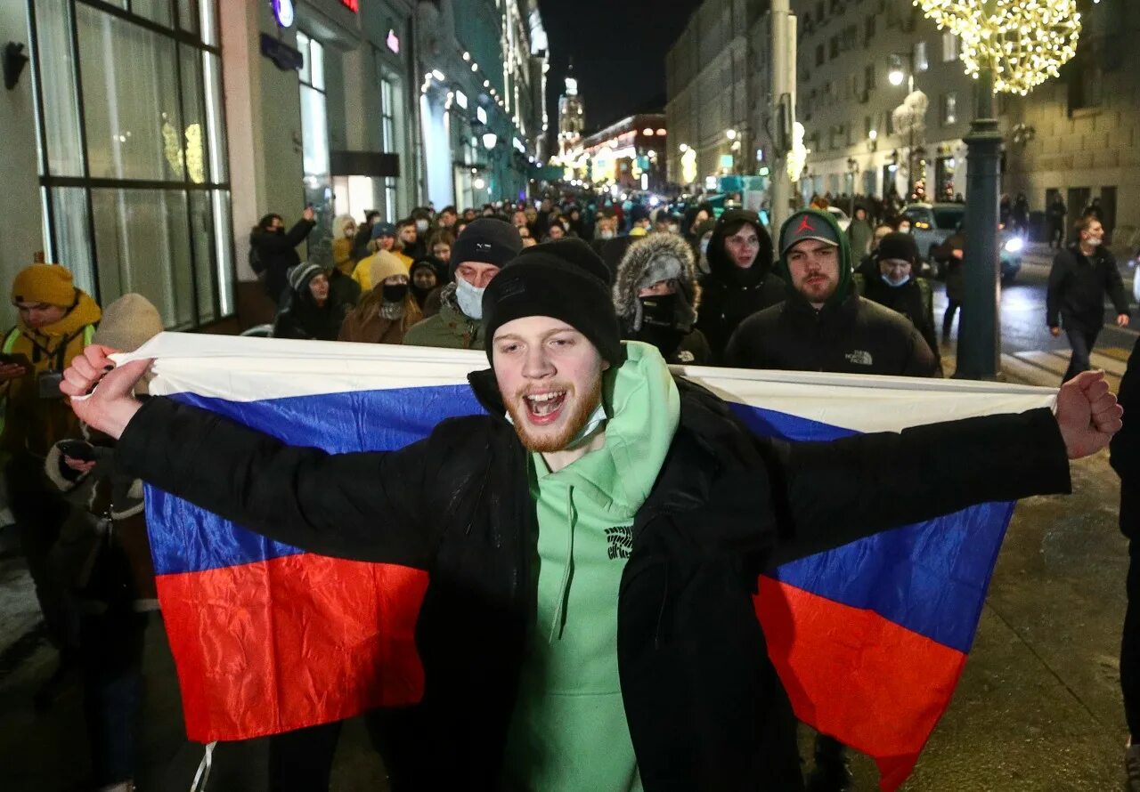 Контроль оппозиции. Оппозиция в россии. российские оппозиционеры. лица оппозиции в россии. оппозиция в эстонии.