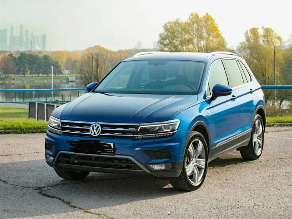 Сколько стоит volkswagen tiguan. Фольксваген Тигуан 2018. Volkswagen Тигуан 2018. Фольксваген Тигуан 2. Фольксваген Тигуан 2018г.