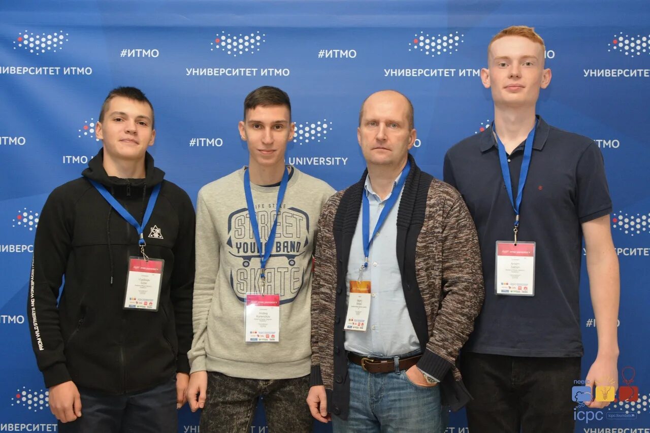 Итмо лаб. Итмо спорт. итмо спортивный зал.
