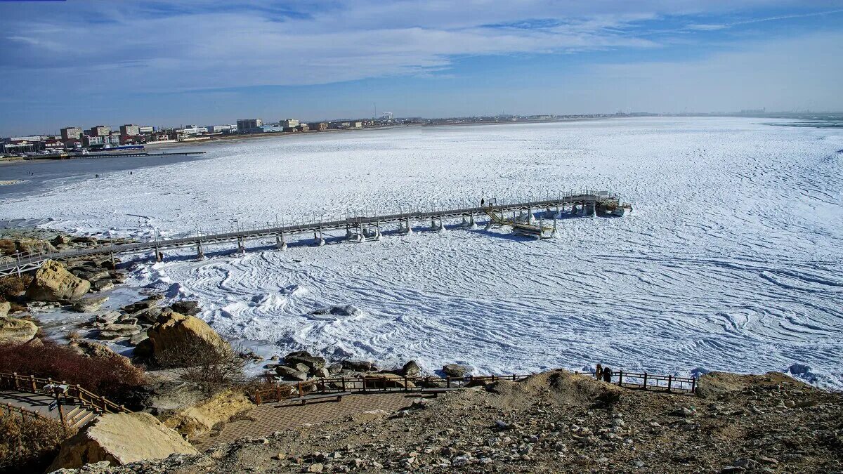 актау зима. зима в г. актау зима. актау зимой. казахстан актау зима.