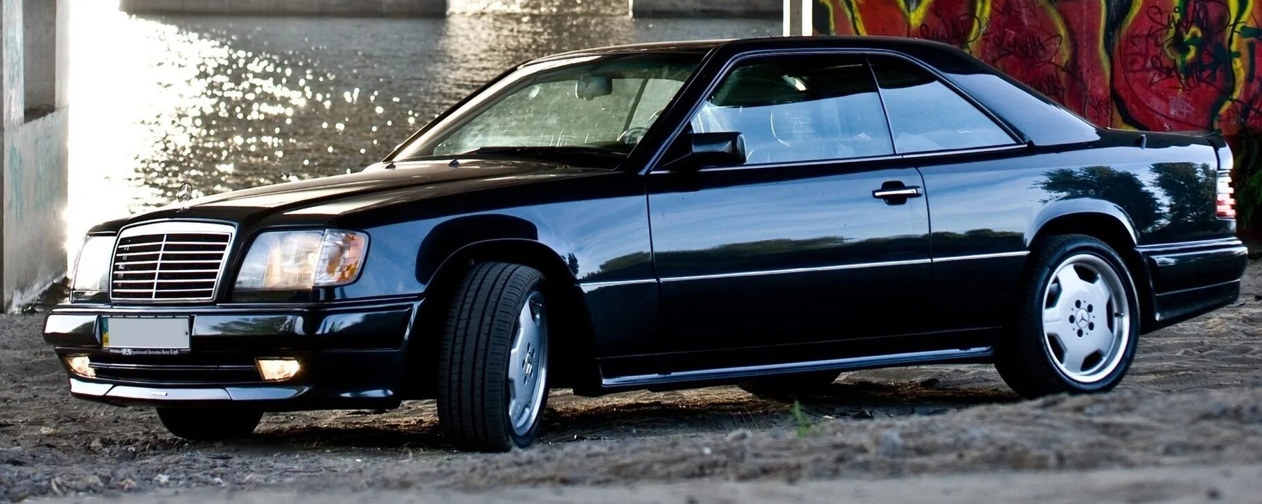 Аудиокарманы w124. Фуруши. Ремонт кузова мерседес 124. Мерседес 124 битый. \w124 тонировка лоб.