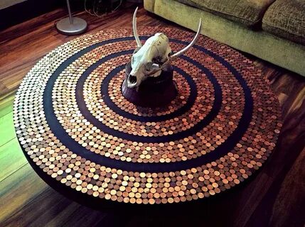 Стол из монет
