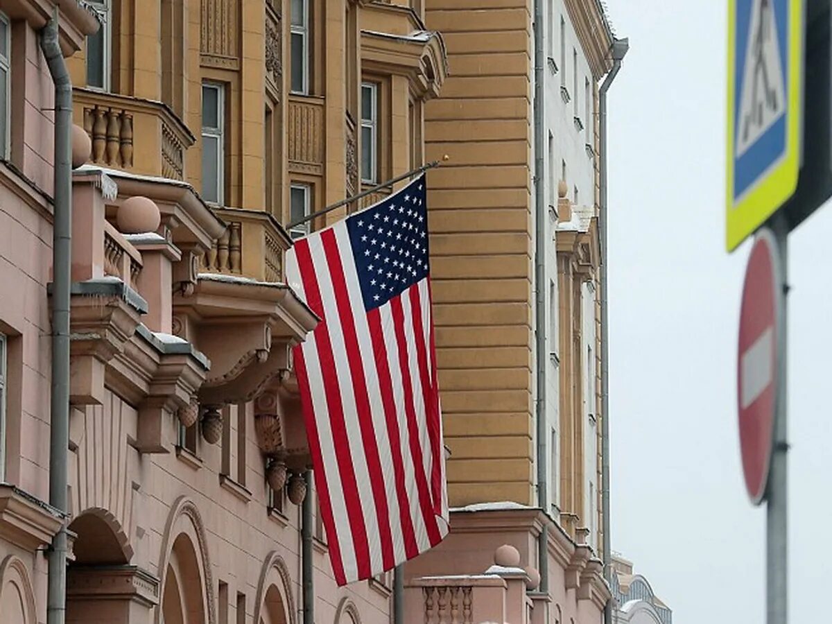Американское посольство в москве 2022. Посольство сша в москве. Посольство штатов. Посольство сша в москве. Посольство сша 1950.