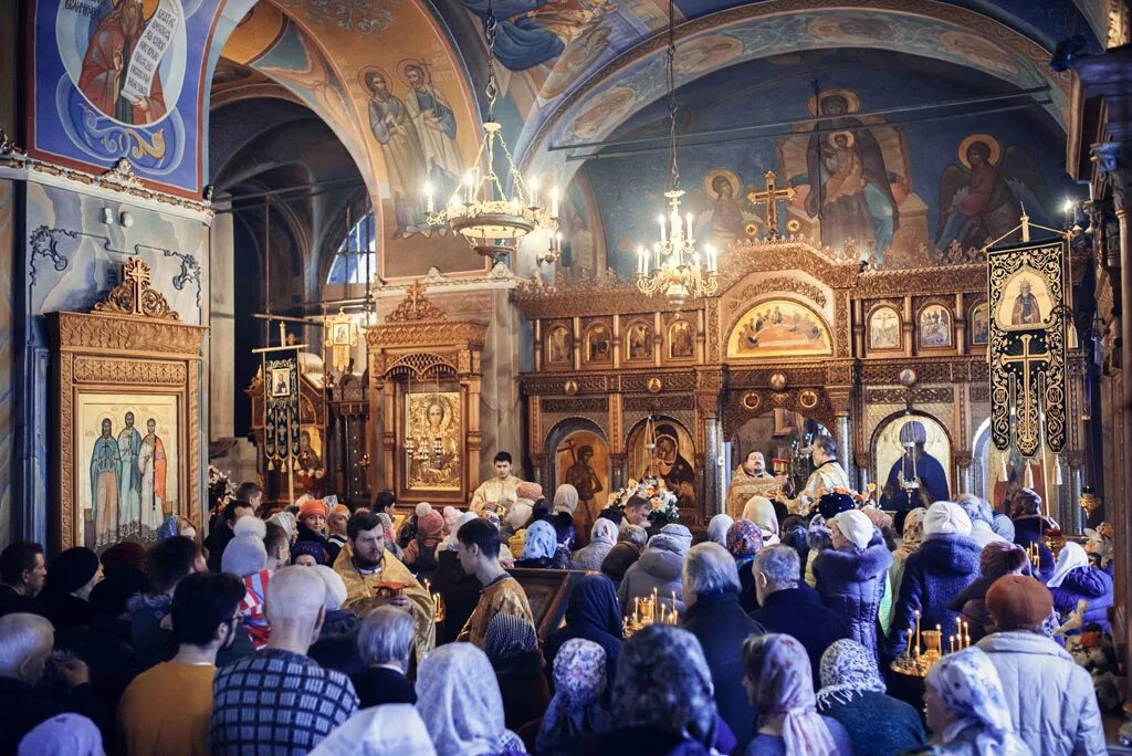 Воскресное богослужение церковь. Предтеченский храм Калуга.