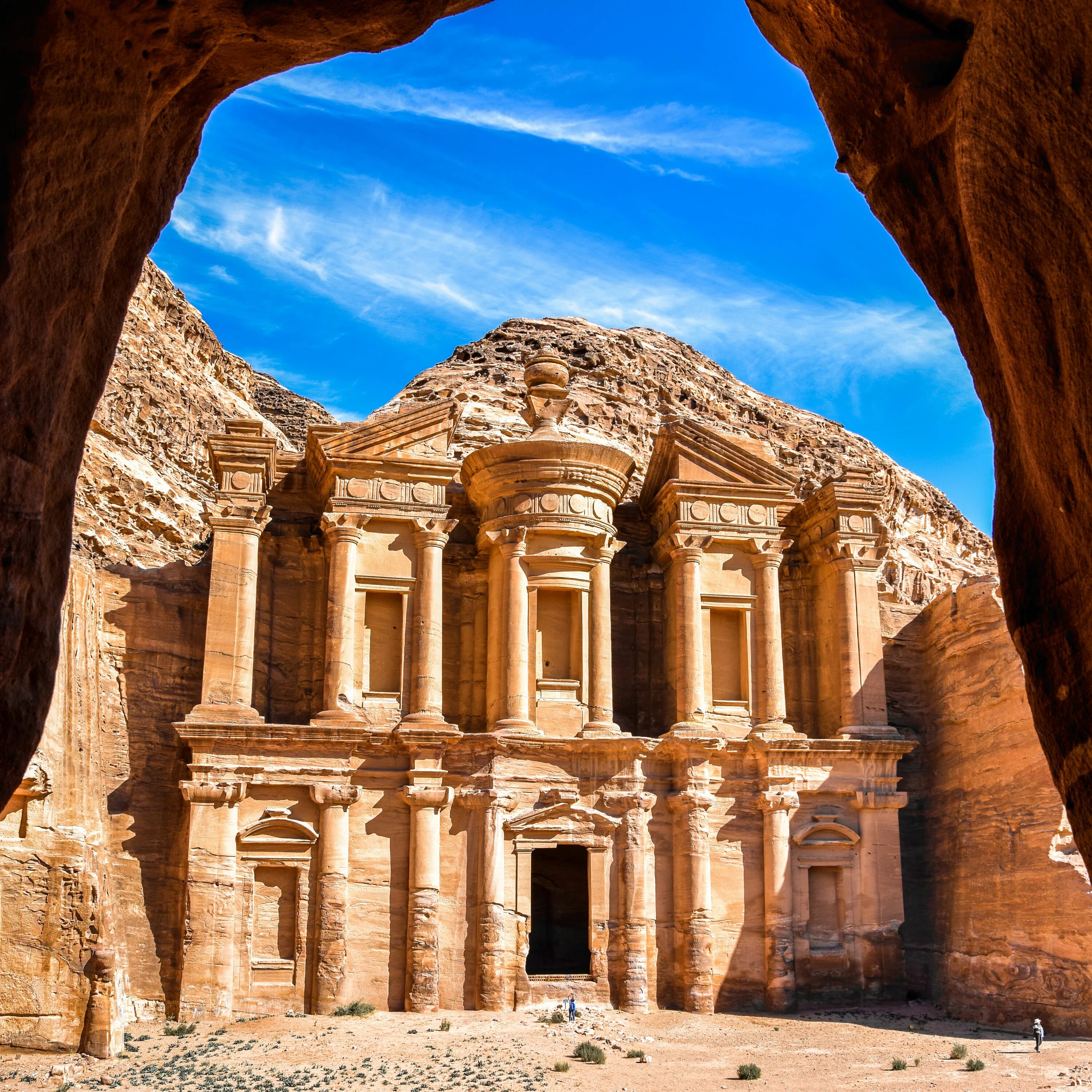 Мачу пикчу и чичен ица. Мавзолей царя мавсола. Ancient wonders. Мавзолей галикарнас чудо света. Ancient wonders.