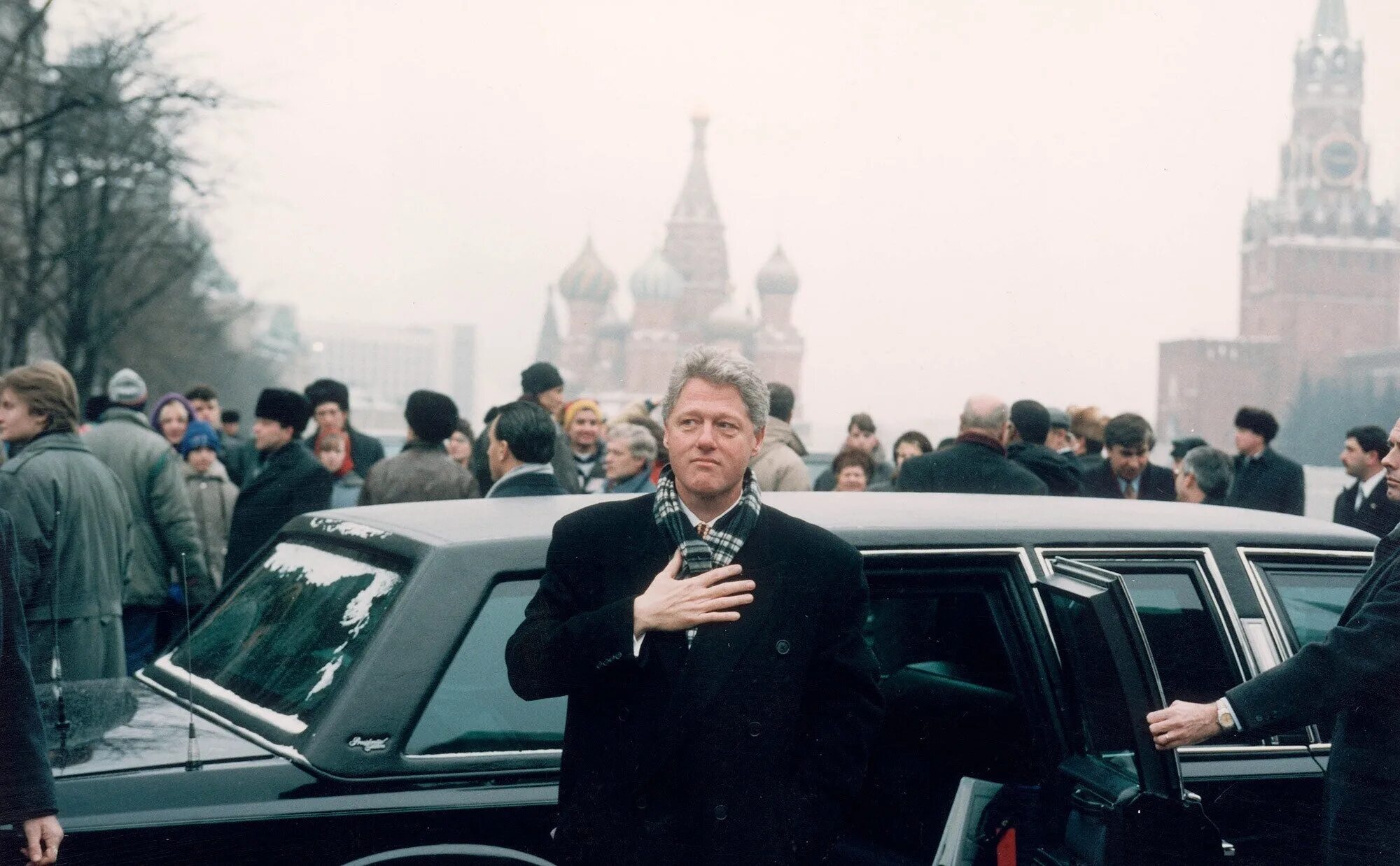 Россия в 1990 2000 годы. Билл Клинтон в Москве 1994. Билл Клинтон в 90-е. Билл Клинтон 1995. Визит Клинтона в Москву 1994.