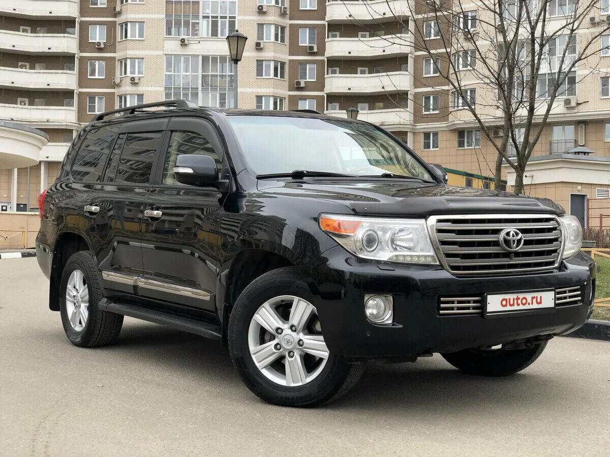 Крузер 200 2012 год. Land Cruiser 200 2012. Cruiser 200 2012. Крузер 200 2012. Тойота ленд Крузер 200 2012 черный.