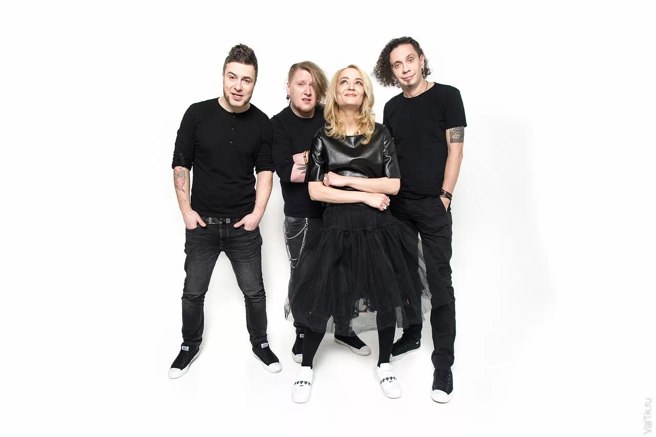 Организмы обитающие в природном сообществе. Живые организмы сообщества луга. Рок группы. Группа дайте два махова. Данное сообщество.