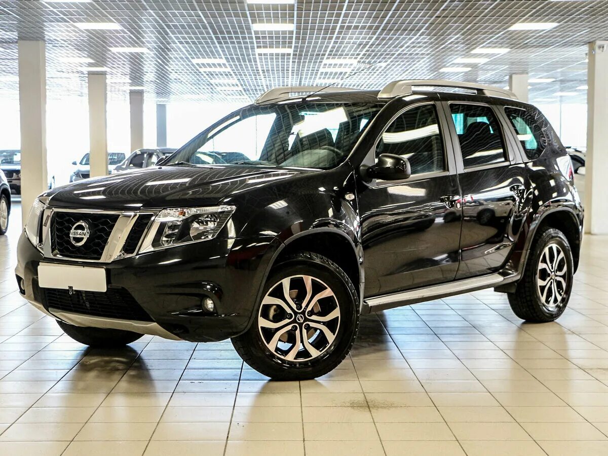 Ниссан террано купить у официального. Ниссан Террано чёрный 2015. Nissan Terrano III 2014. Nissan Terrano 2014 черный. Ниссан Террано черный 2021.