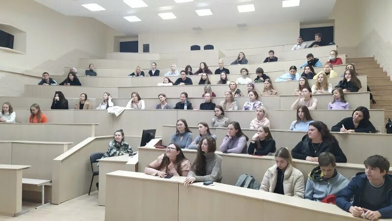 Улгпу курсы. Улгпу ульяновск. студенты в вузе. университет студенты. улгпу аудитории.