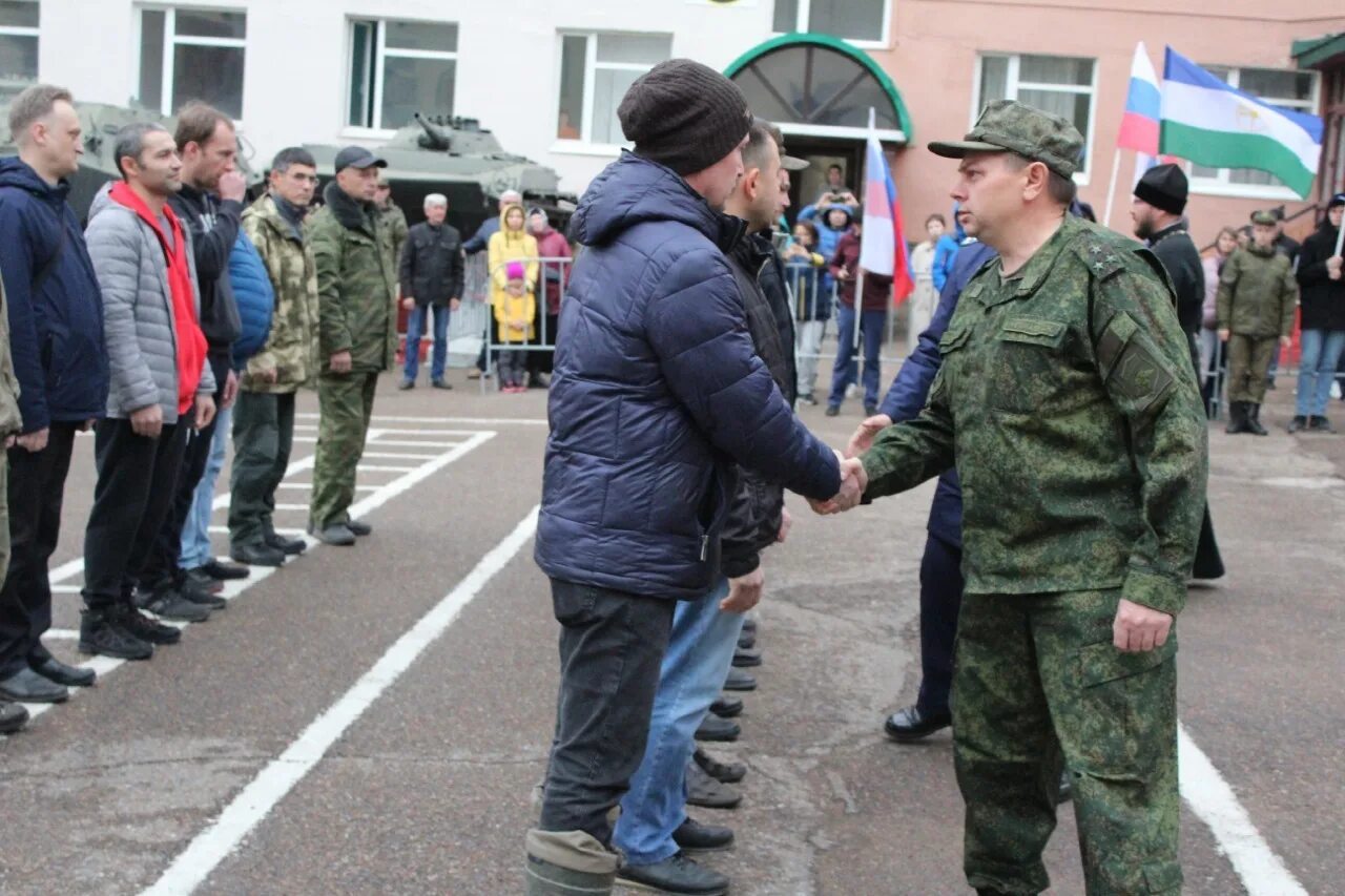 Офицеры подлежат мобилизации. Мобилизованные офицеры. мобилизованные из башкирии.
