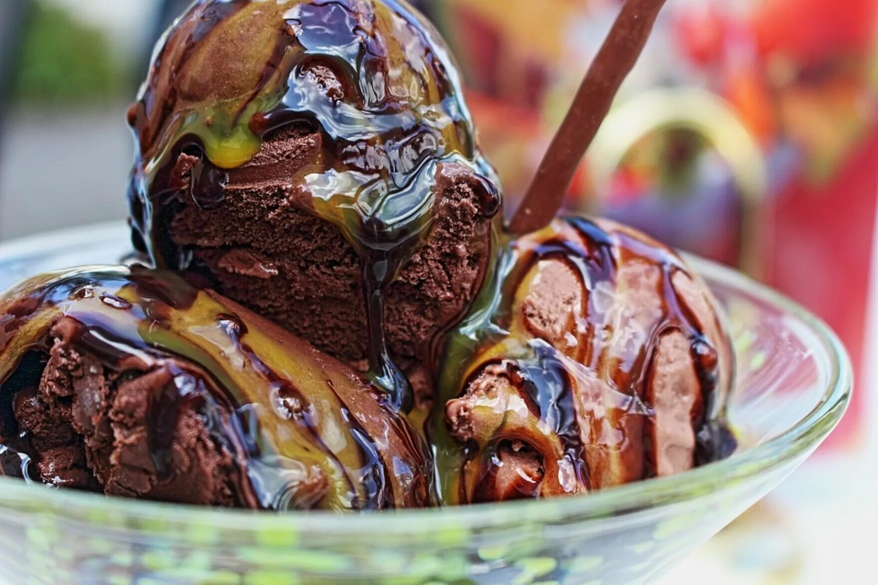 Кто самый дорогой звукарь на ice cream. Креативное мороженое. Самое дорогое мороженое в мире. Десерт мороженое. Самое дорогое мороженое.