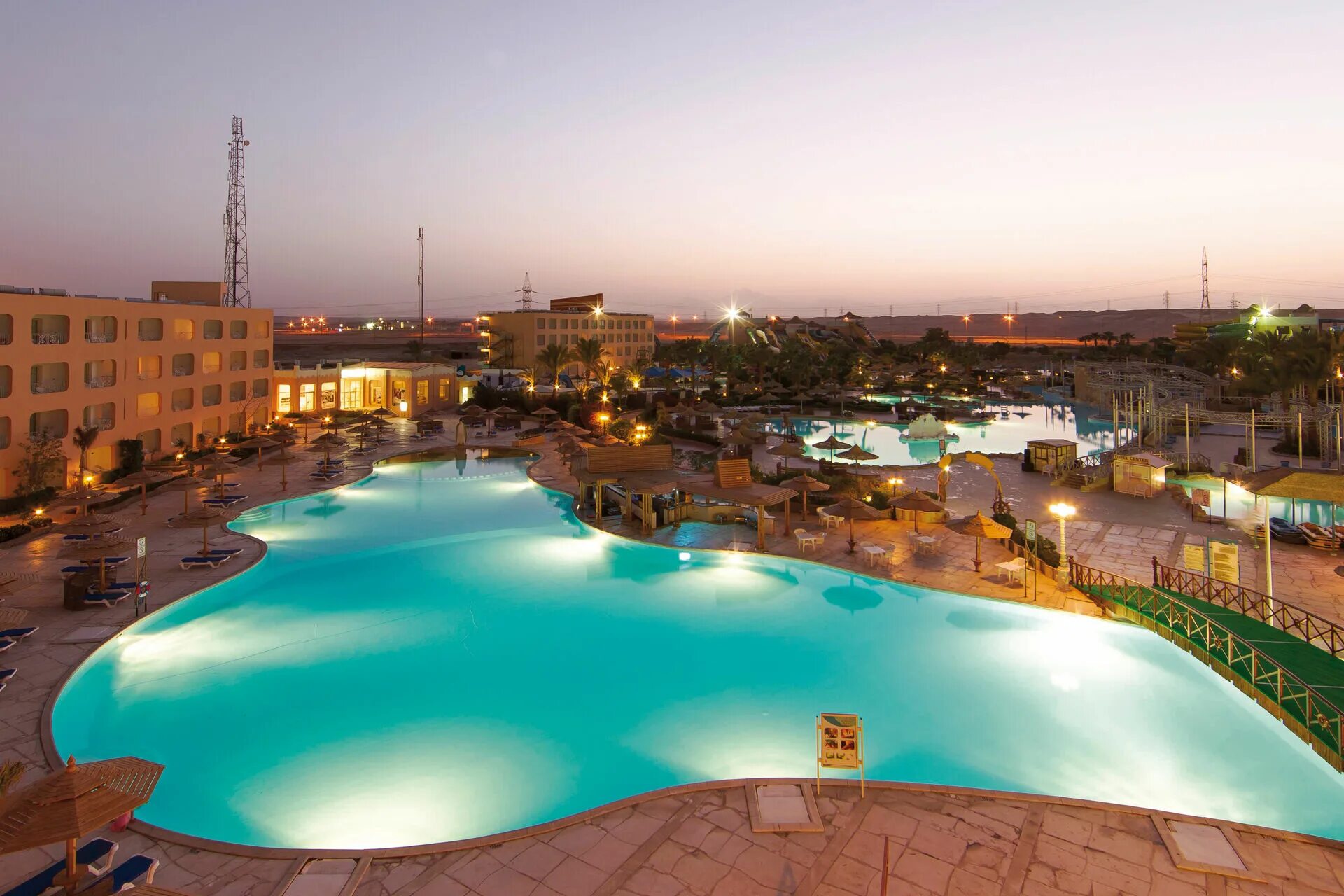 Египет титаник аквапарк. Египет хургада титаник резорт. Египет титаник аквапарк. Titanic aqua park resort 4 хургада. Отель титаник резорт и аквапарк.