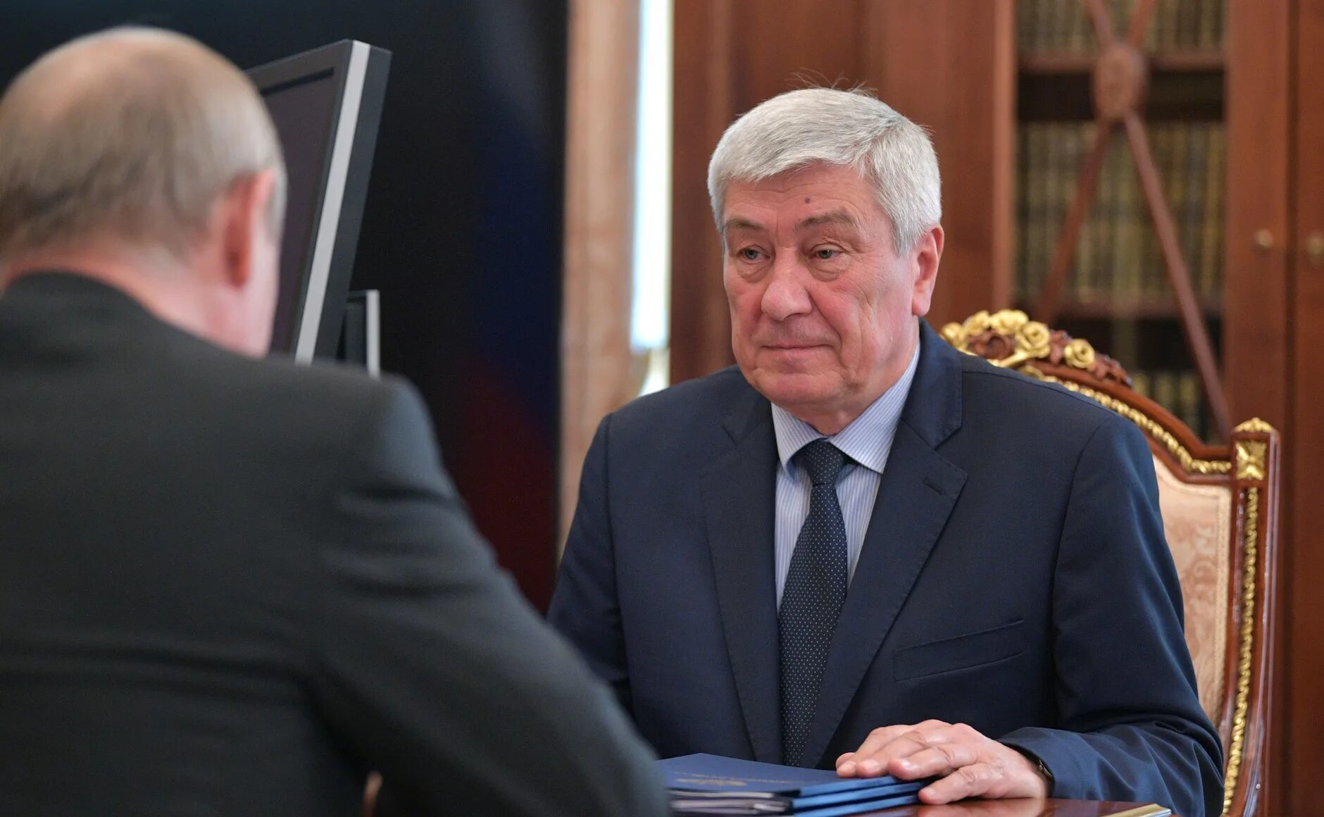 Директор федеральной службы по финансовому мониторингу. Чиханчин росфинмониторинг. Чиханчин юрий анатольевич росфинмониторинг. Чиханчин андрей юрьевич. Юрий анатольевич чиханчин российский экономист.