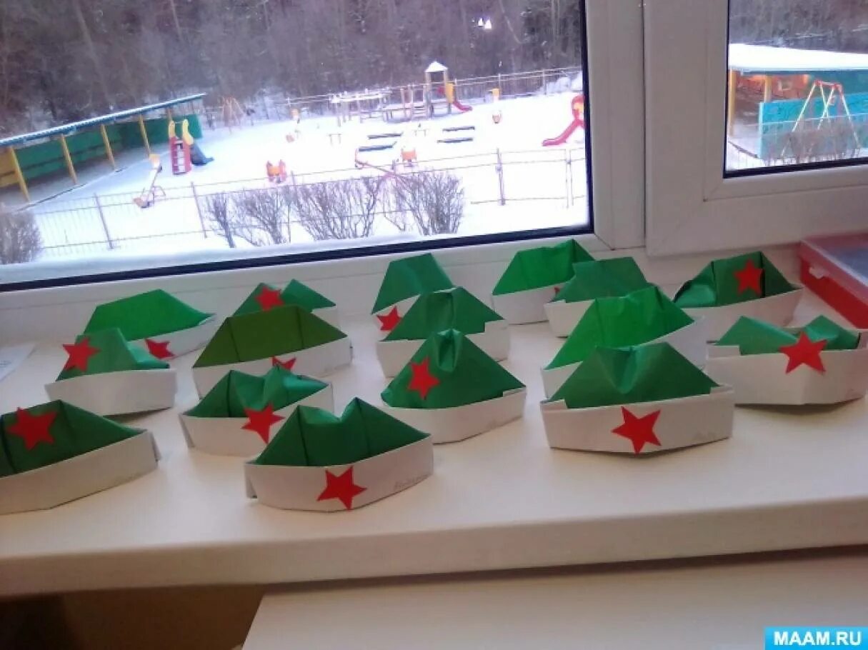 Конструирование старшая группа февраль. Самолет поделка для детей. Подарки для пап. Поделки на 23 февраля старшая. Конструирование старшая группа февраль.