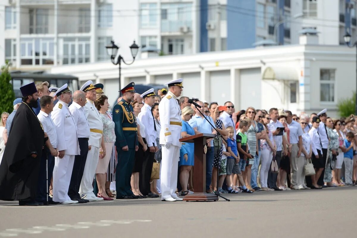 Нахимовское военно-Морское училище Севастополь. СЕВПКУ НВМУ. Выпуск в Севастопольском Нахимовском училище. Севастопольское Нахимовское военно-Морское училище внутри. Сайт нахимовского училища в севастополе