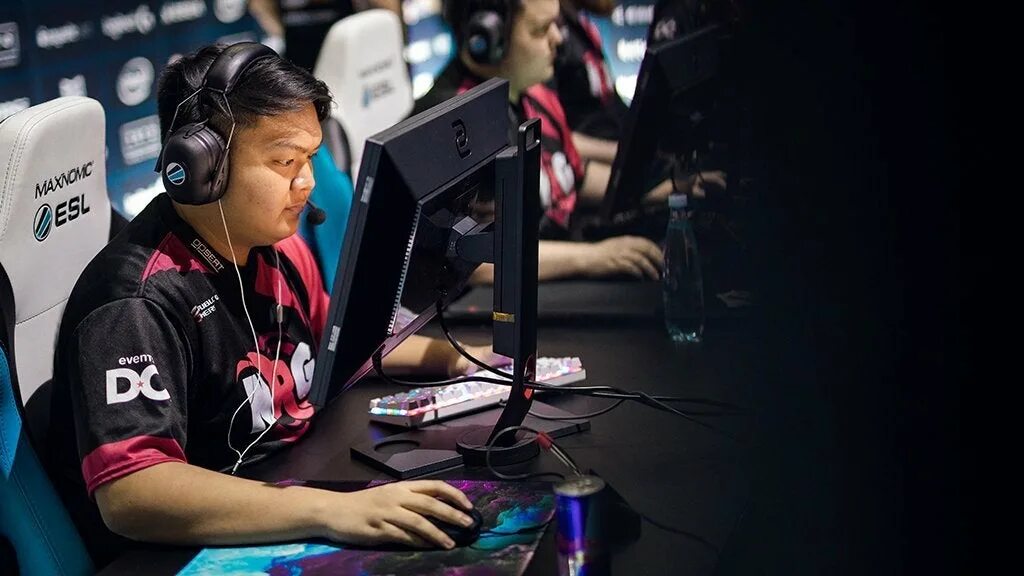 Чемпионат по cs go