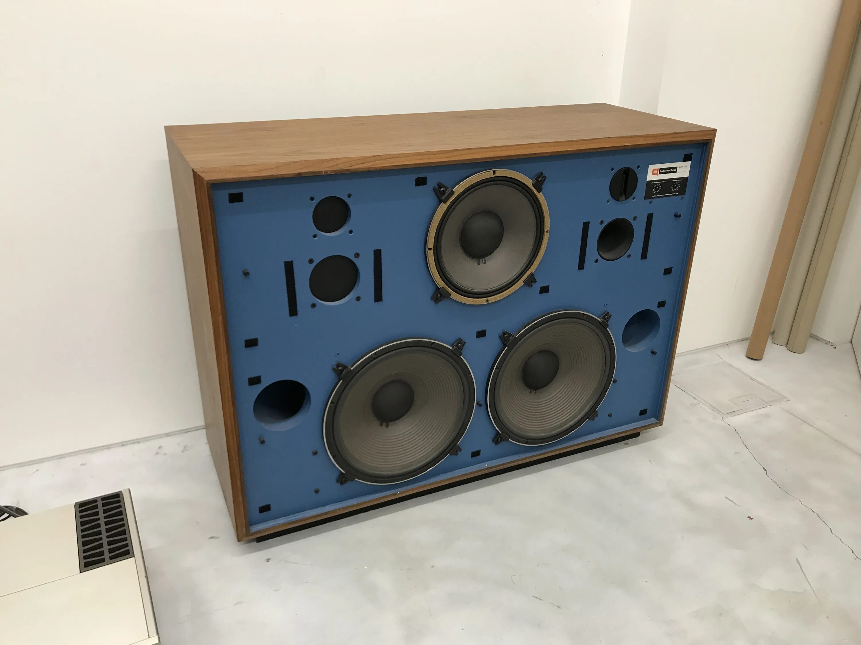 Jbl sound joy. Jbl 4355. jbl 4355 фазоинвертор. мониторы jbl 4355. студийные мониторы jbl 4355.