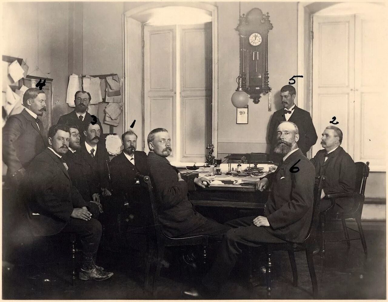 Конвейер генри форда 1908-1913. Первые промышленники. Меценаты 19 века. Завода форда в хайлэнд парк (1914). Муромское купечество 19 век.