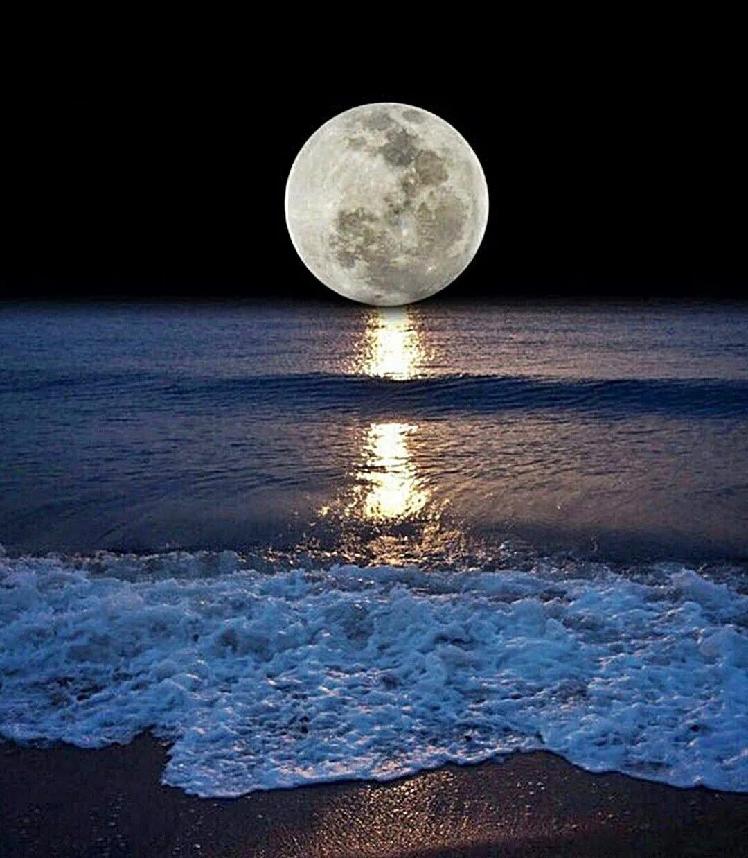 Красивая луна. Красивая луна. Красивая ночь. Красивая луна. Звездное небо с луной.