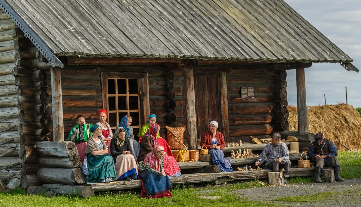 Традиционные посиделки на дорожку. Деревня Завалинка Мандроги. Деревенские посиделки. Деревенские гуляния. Посиделки на Руси.