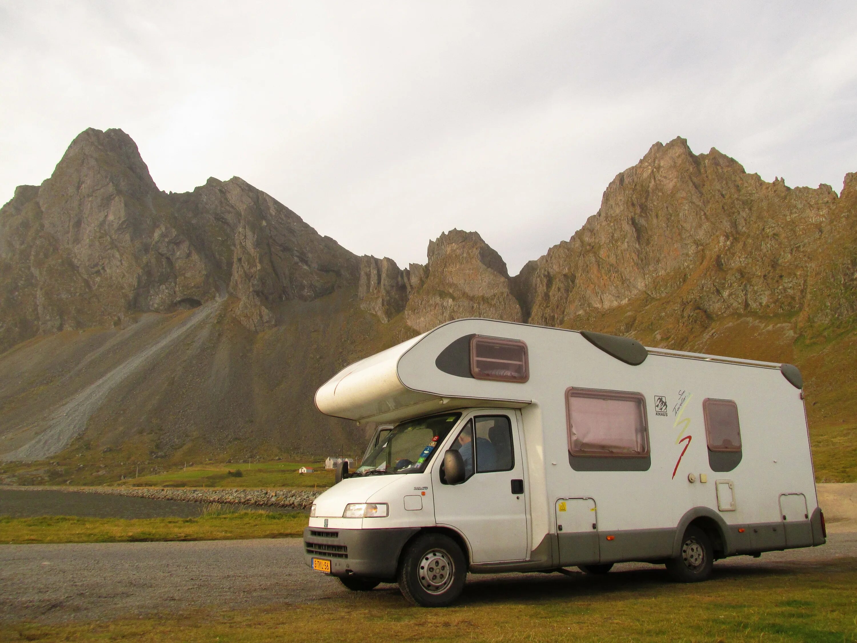 Автодом Ace Airstream 1993г. Camper автодом. Автодом Караван кемпер. W.Caravan автодом. Караван путешествий