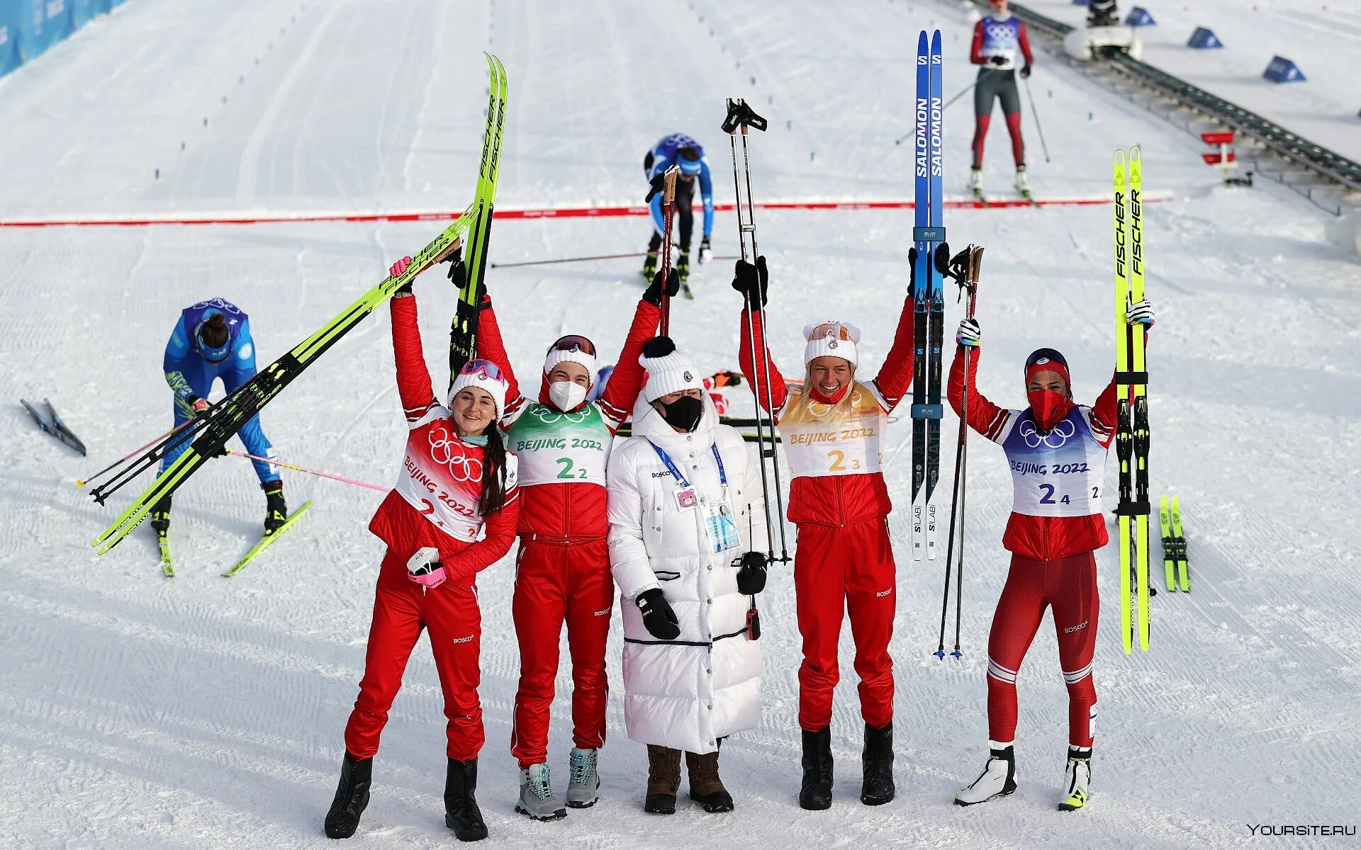 Лыжный спорт эстафета. Лыжницы России на Олимпиаде 2022.