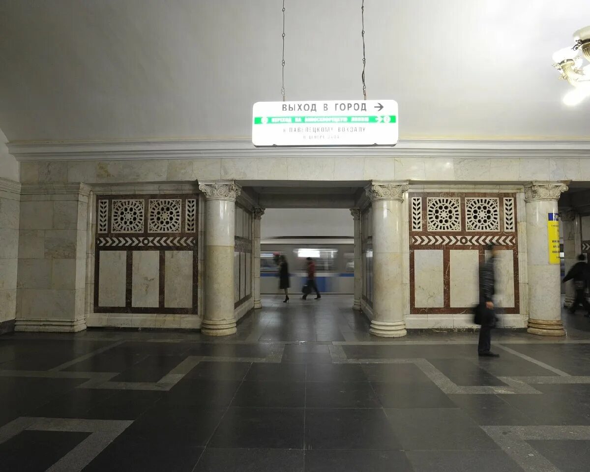 Как выйти из метро павелецкая. Станция павелецкая радиальная. павелецкая кольцевая центр зала. станция павелецкая кольцевая. павелецкая станция метро.