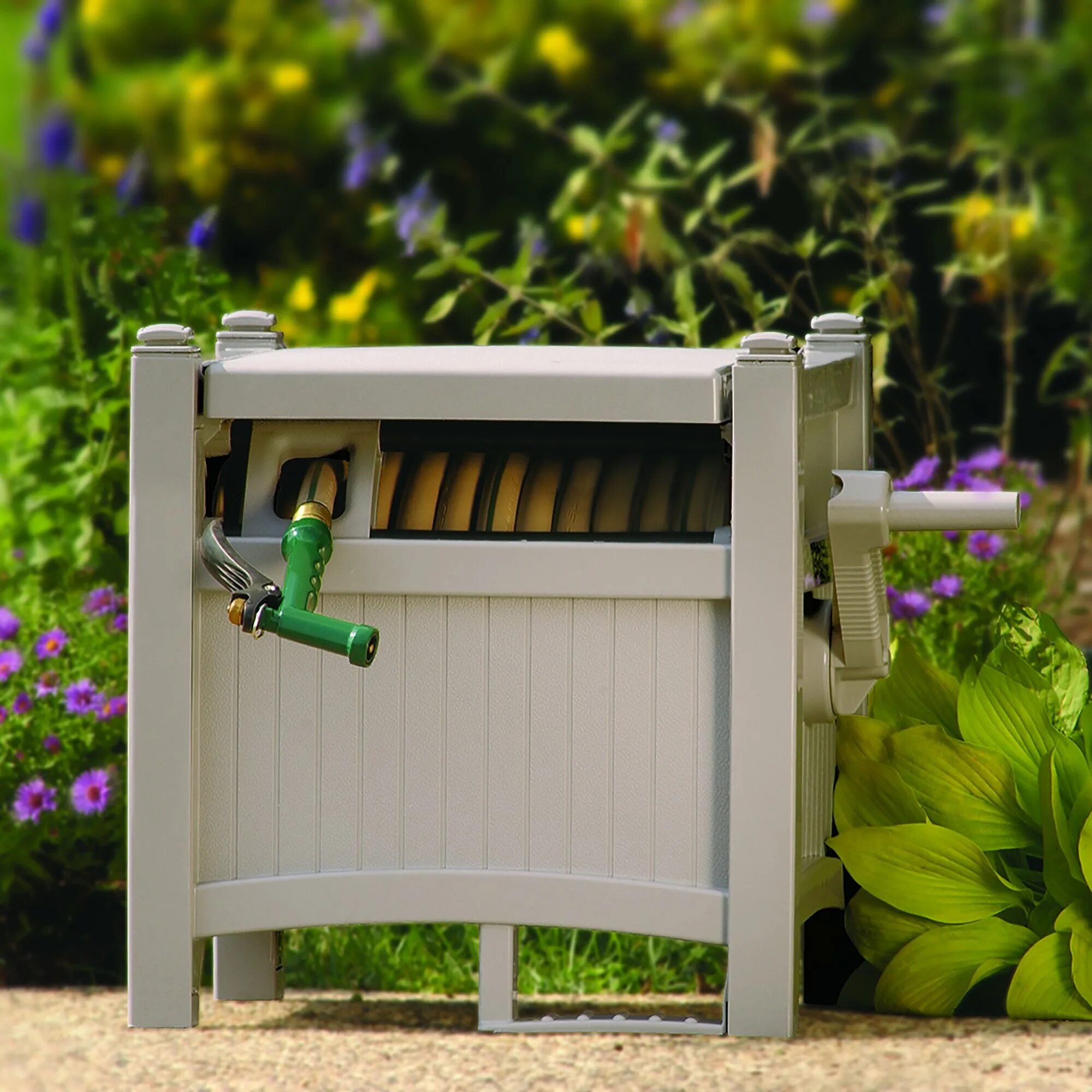 Hozelock 2415 plus. Кронштейн для садового шланга из металлопрофиля. Катушка gardena настенная автоматическая 35 (08024-20. Короб для шланга. Короб для шланга.