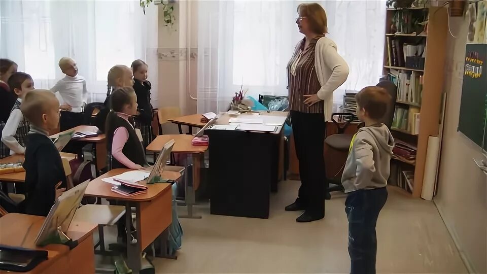 Как называется средняя школа. 641 школа невского района. школа 641 невского района педагоги английский. педагоги школы 641 спб. 641 школа спб внутри.