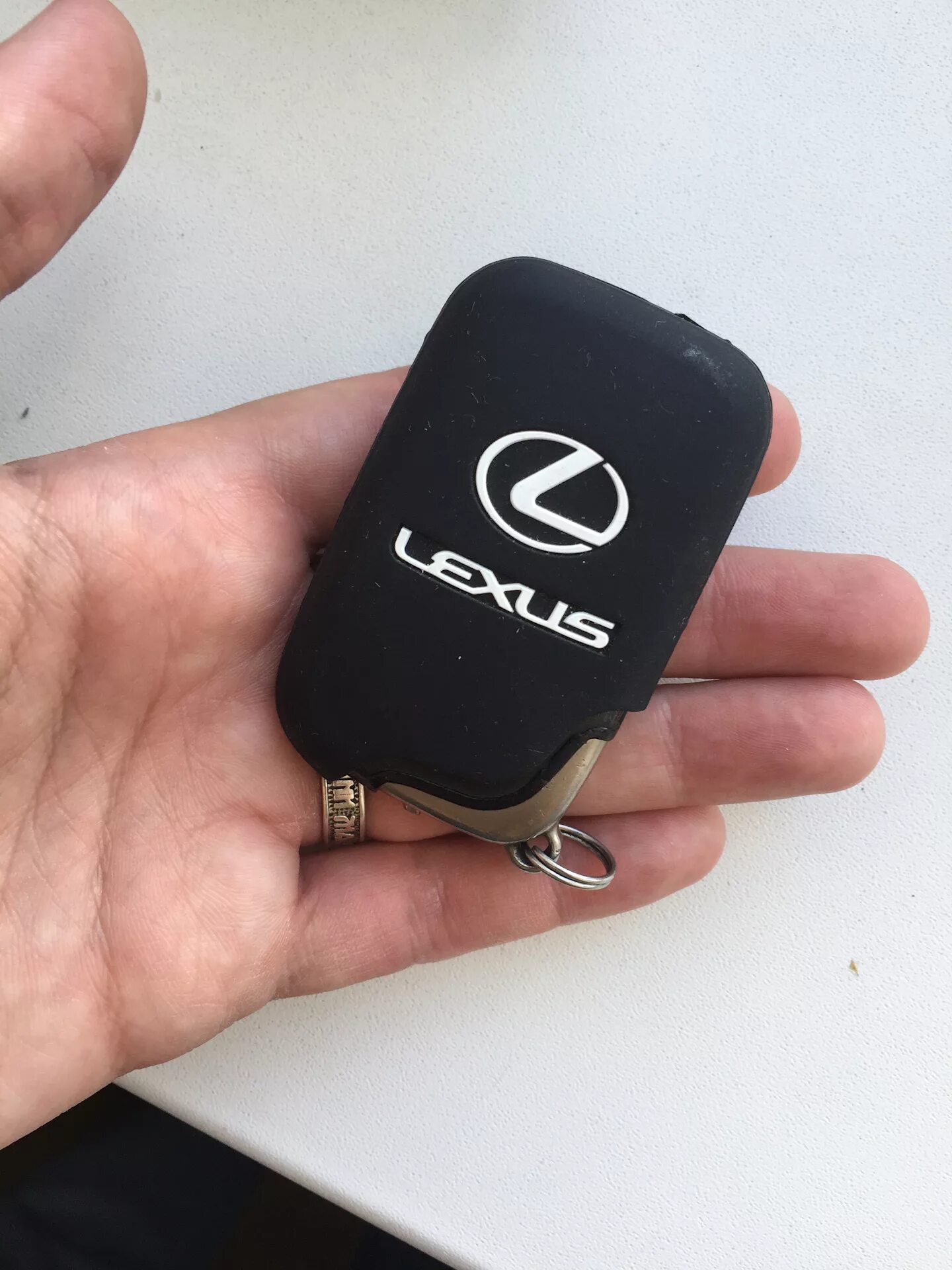 Заготовка ключа зажигания с корпусом три кнопки для Lexus купить в Москве - Авто