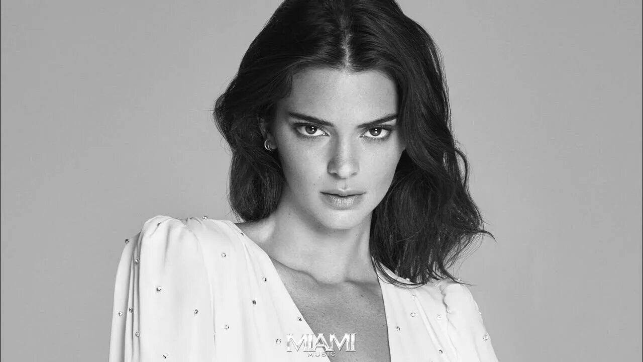 Кендалл дженнер модель. Кендалл дженнер 2020. Кендалл дженнер фото. Модели дженнер. Кендалл дженнер.