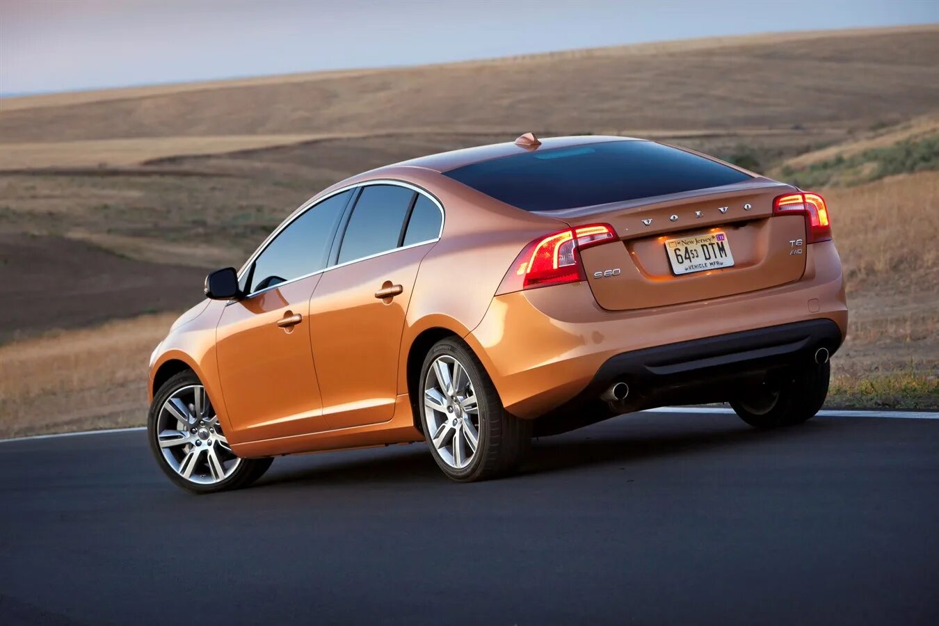 Volvo s60 седан 2010. S60 2010. Volvo s60 2010. Вольво с60 2011. Volvo s60 2010-2013.