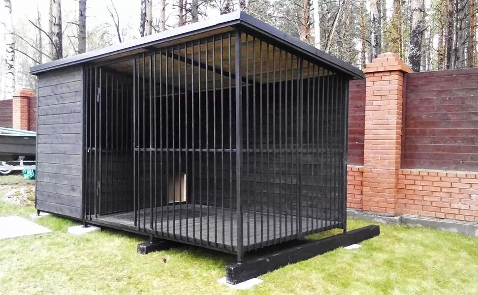 Овчарки вольеры. Вольер для овчарки 2х3. Вальер для немецкой овчарки. Вольер ndh2036. Вольер 2х2 для собаки немецкой овчарки.