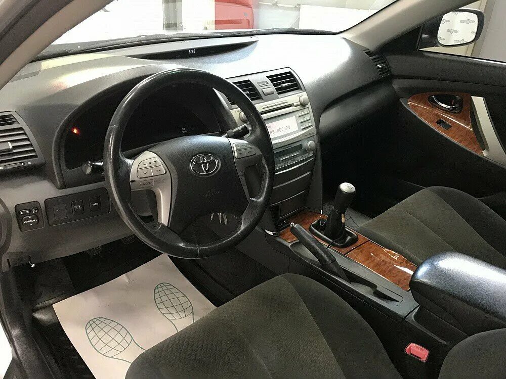 Toyota camry xv40 салон. Toyota camry 50 мкпп. 4. Camry механика. тойота камри 40 механика.