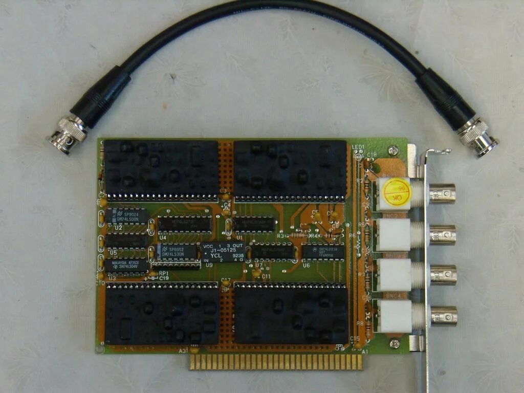 Superhub host. Технология arcnet. coaxial superhub 8-port. coaxial superhub 8-port 1993. superhub.