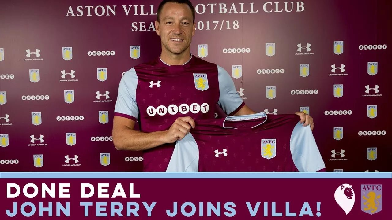 Открывается после замены игрока aston villa