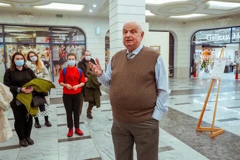 Работа вернисажа