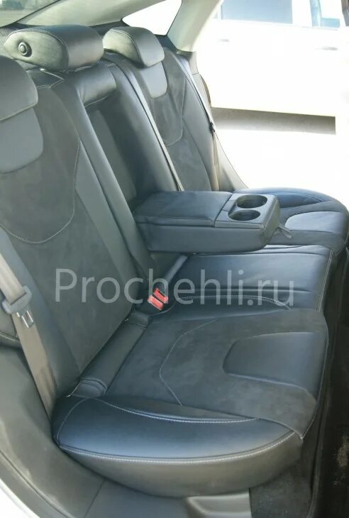 Чехлы на ford mondeo 5. Чехлы форд мондео 4. Чехлы на форд фьюжн 2007. Чехол на форд 5. Чехлы экокожа форд фокус 2.