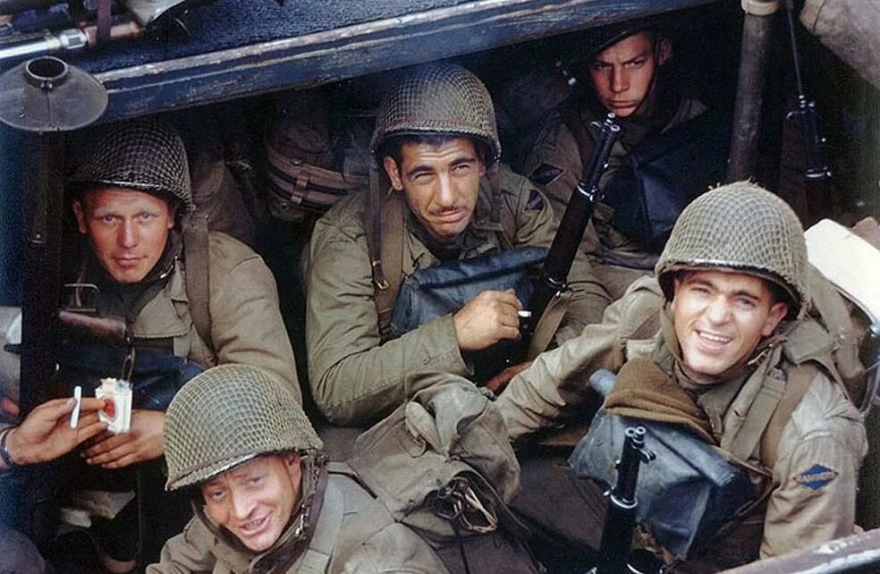 Высадка в нормандии 1944. Рейнджеры 1944. Морская пехота италии во второй мировой. Танкисты сша второй мировой. Морские пехотинцы сша вторая мировая война.