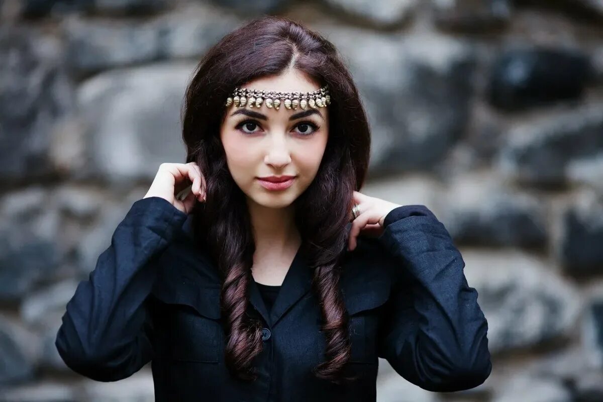 Красивые армянские девушки. Armenian beauty. Красивые армянки. Армянские студентки. Армянская внешность.