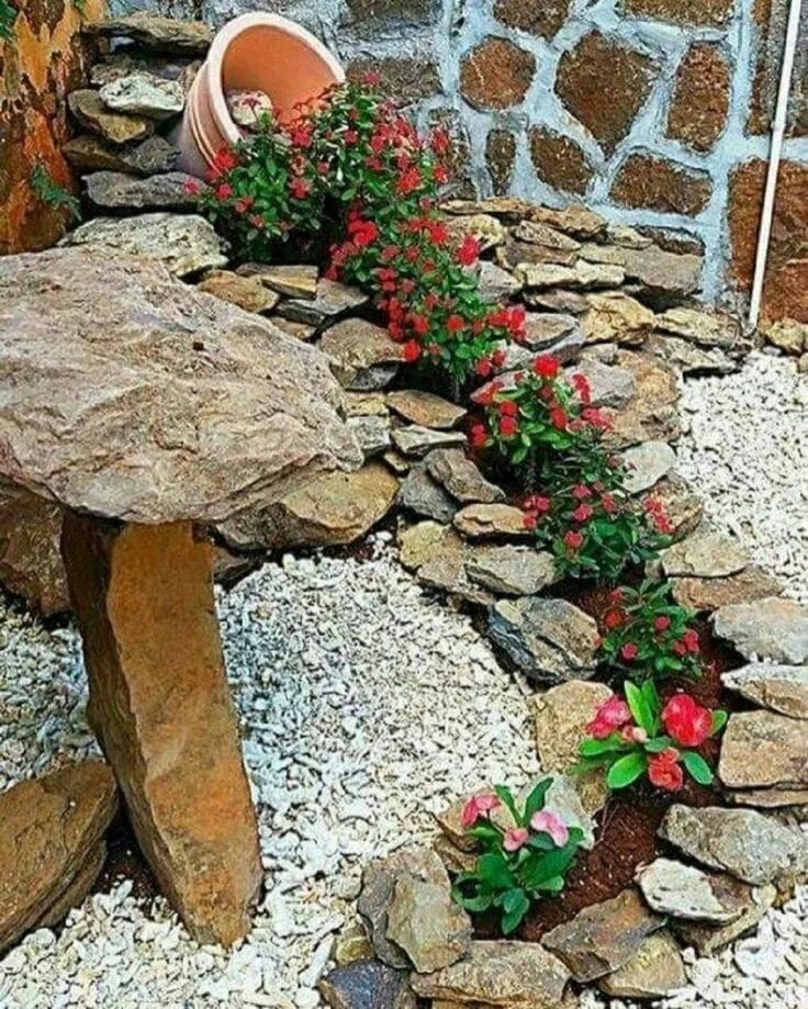 Сделать камнем двор