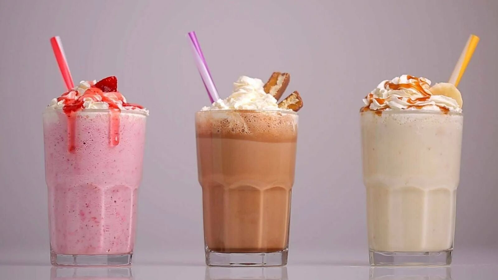 Милк шейк. Милкшейк молочный коктейль. Milky shake. Milky shake. Милк шейк коктейль шоколадный.
