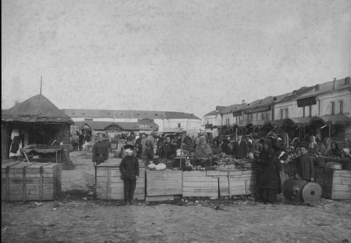 Дореволюционный карачев орловская губерния. Севский базар. Севский базар. Карачев орловская губерния козельская улица. Севский спасо-преображенский монастырь брянская область.