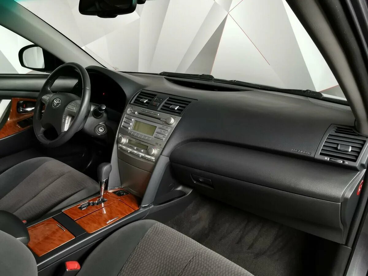 Камри 2011 купить. Toyota Camry 2011. Toyota Camry 2011 Interior. Toyota Camry xv40 салон. Toyota Camry xv40 Рестайлинг салон.