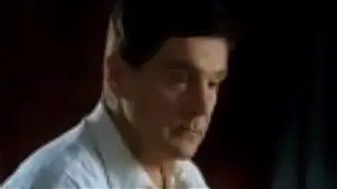 Курас глаза цвета неба