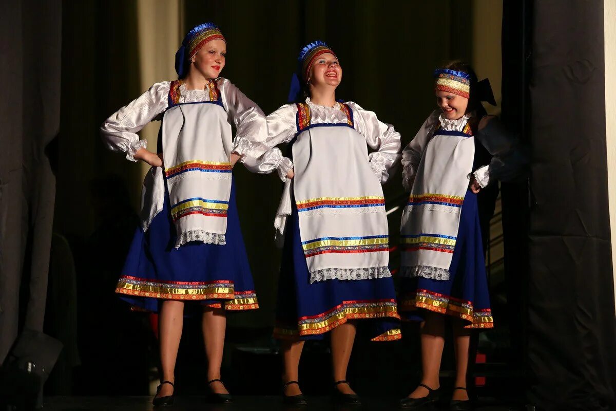 танцевальный ансамбль задоринка, елизаветинская. задоринка танцевальный коллектив рязань. ансамбль задоринки сосновоборск. ансамбль задоринка кировск. образцовый хореографический ансамбль задоринка.