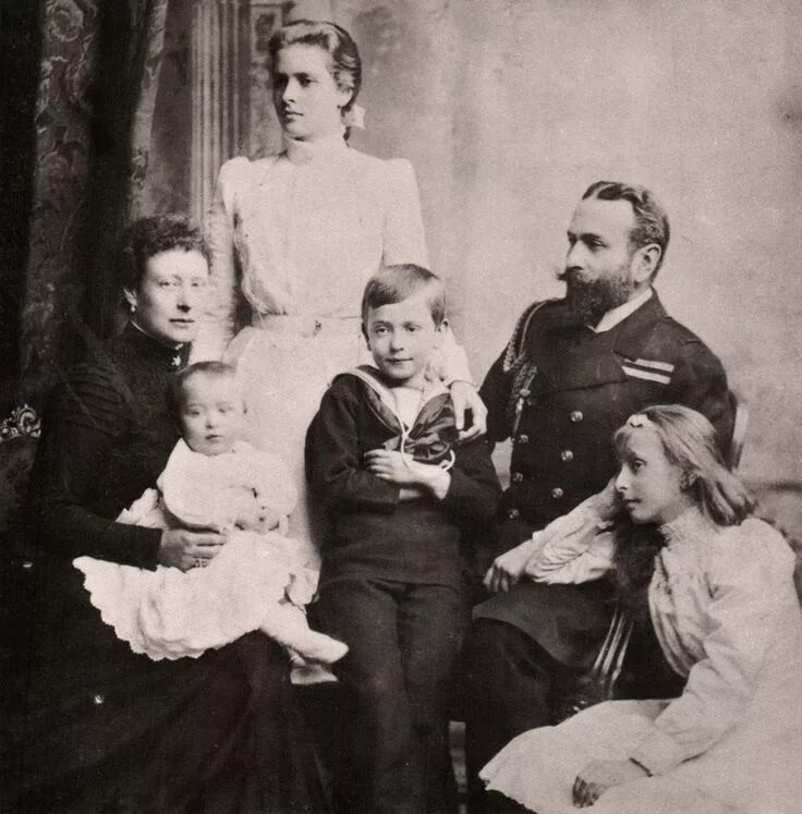 Pin on THE FOUR GRACES. PRINCESSES VICTORIA, ELIZABETH, IRENE AND ALEXANDRA.